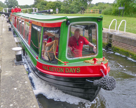 Halseyon Days Narrowboat